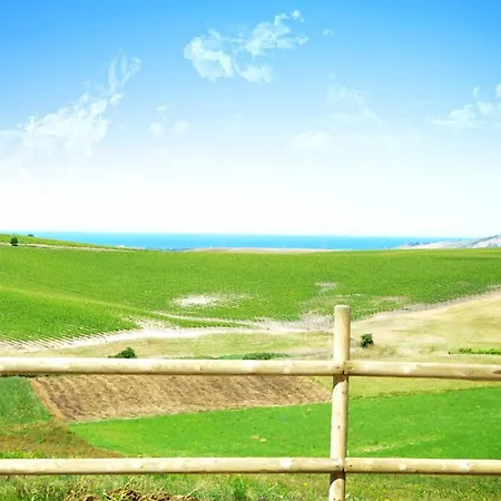 Re Umberto - Di Charme E Country 4* Сан-Сальво