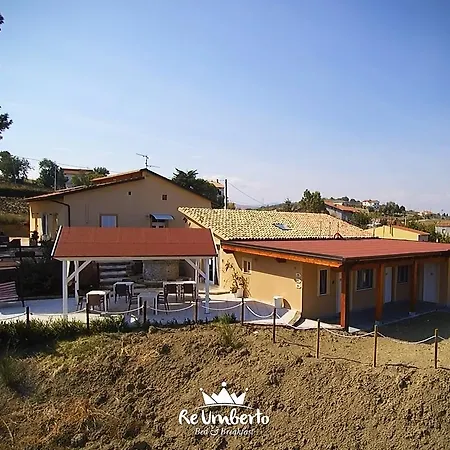 Re Umberto - Di Charme E Country Сан-Сальво