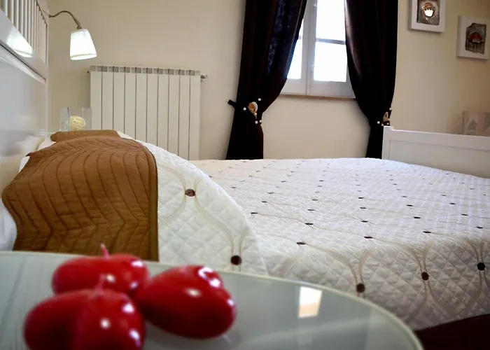 Re Umberto - Di Charme E Country Bed & Breakfast 4*
