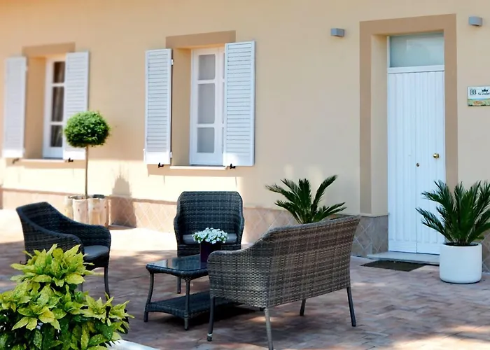 Re Umberto - Di Charme E Country Bed & Breakfast