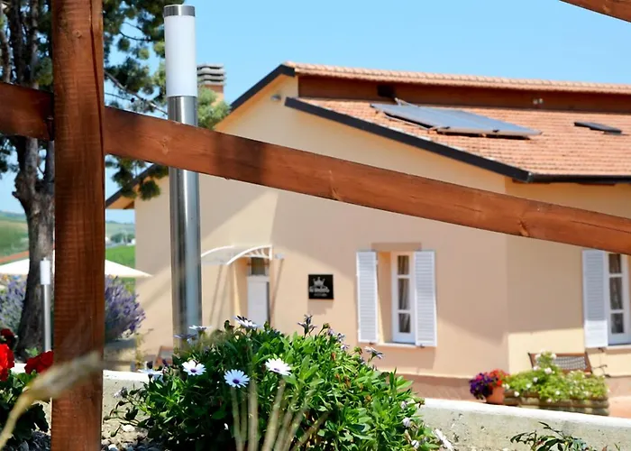 Re Umberto - Di Charme E Country Bed & Breakfast