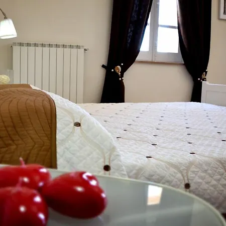 Re Umberto - Di Charme E Country Bed & Breakfast 4*