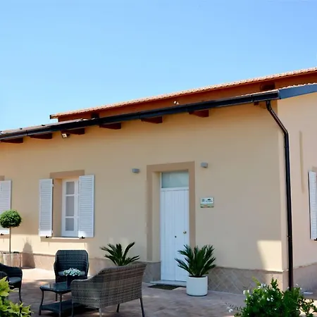 Re Umberto - Di Charme E Country Bed & Breakfast San Salvo