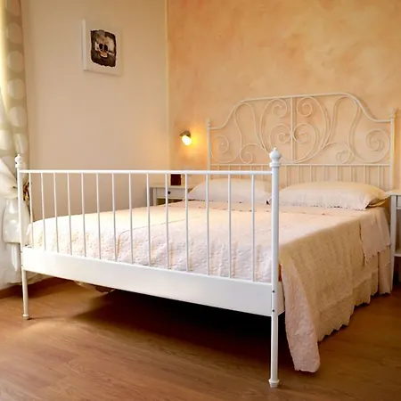 Bed and breakfast Re Umberto - Di Charme E Country 4*
