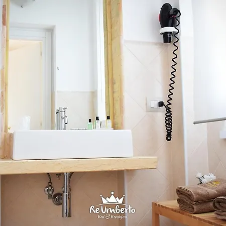 Bed and breakfast Re Umberto - Di Charme E Country 4*