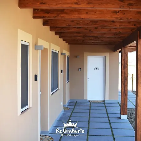 Re Umberto - Di Charme E Country Bed and breakfast San Salvo