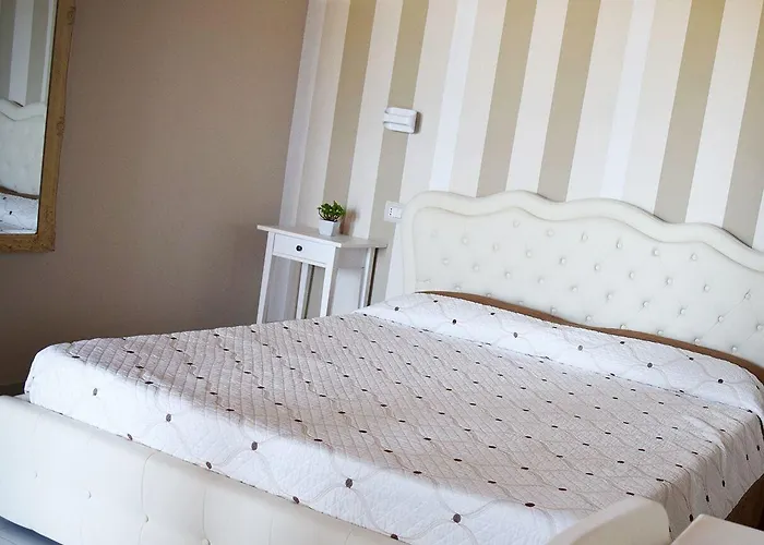 Re Umberto - Di Charme E Country Bed and Breakfast 4*