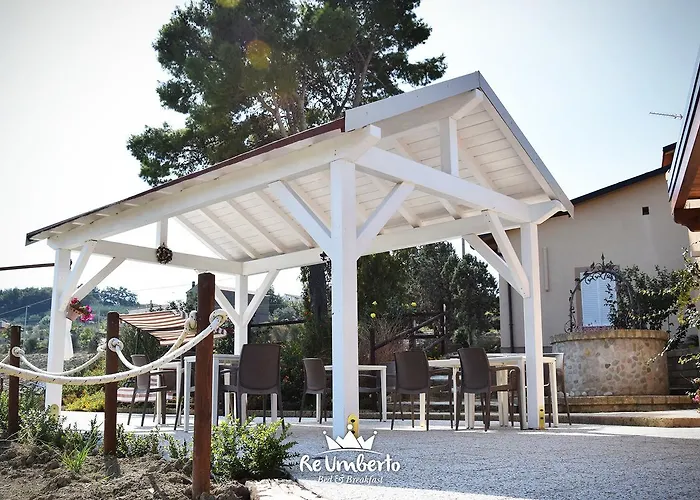 Re Umberto - Di Charme E Country سان سالفو